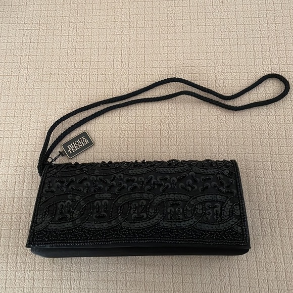 Black Dressy Purse - Picture 2 of 4